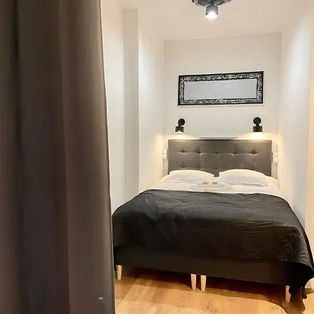 Petite Viste No. 3 Apartment Торунь Екстер'єр фото
